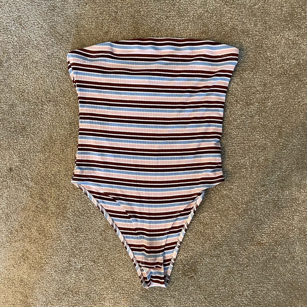 Strapless bodysuit
